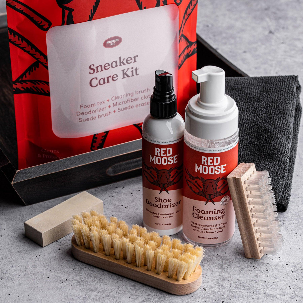 RED MOOSE 3pc Shoe Shine Kit - Shoe Brush and Cleaning Cloth Set - 2  Premium Horsehair Cleaning Brushes and X-Large Buffing Cloth - Leather  Polish and Care Set for Shoes and Boots