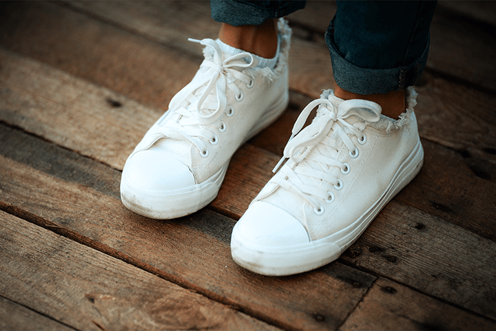 How to Brighten Worn White Sneakers - Red Moose