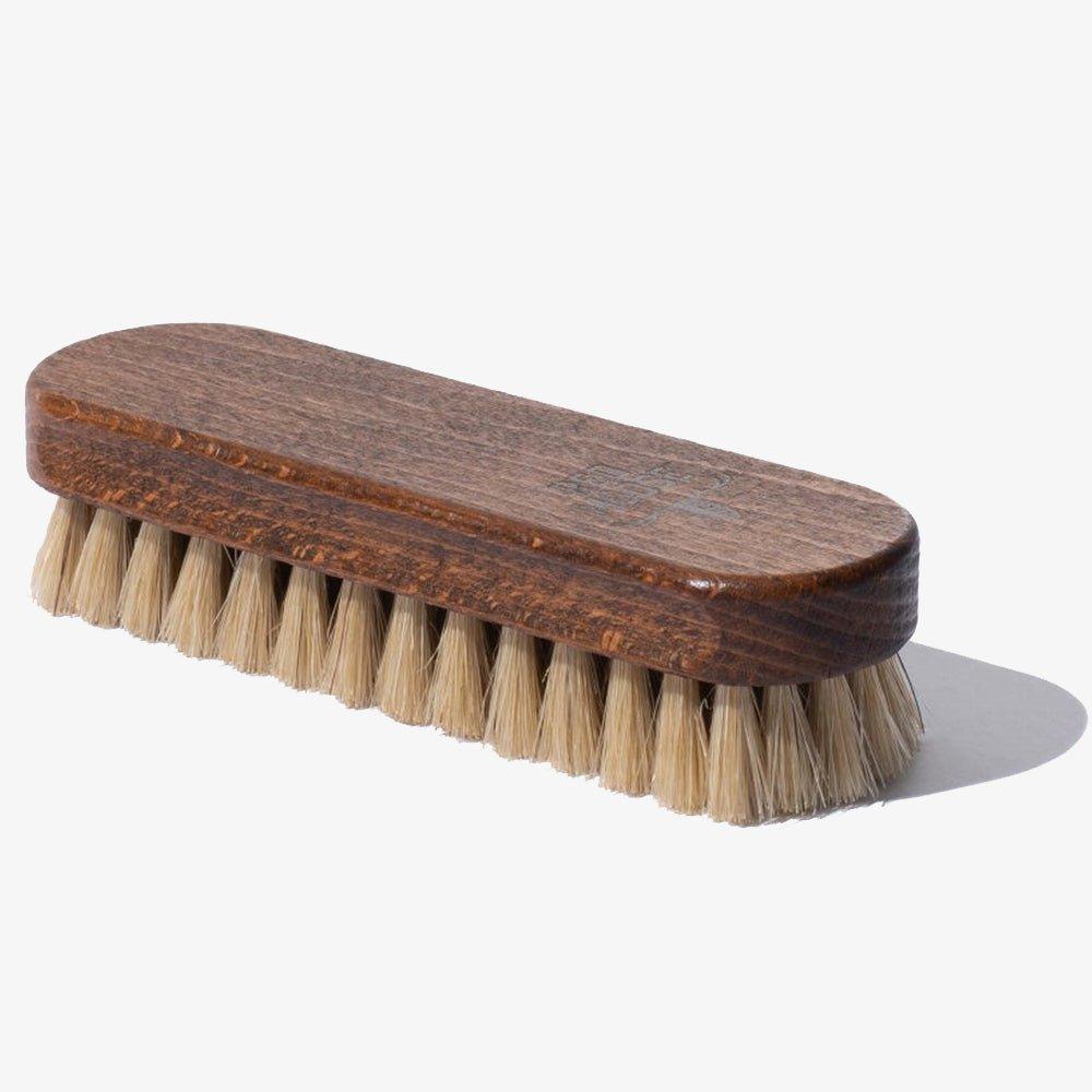 Red Moose Brushes Suede and Nubuck Crepe Brush Wooden Ergonomic